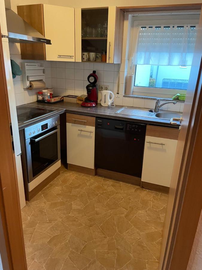 Ferienwohnung Mit 2 Zimmer, Kueche, Bad, In Saarbruecken Saarbrücken Exterior foto