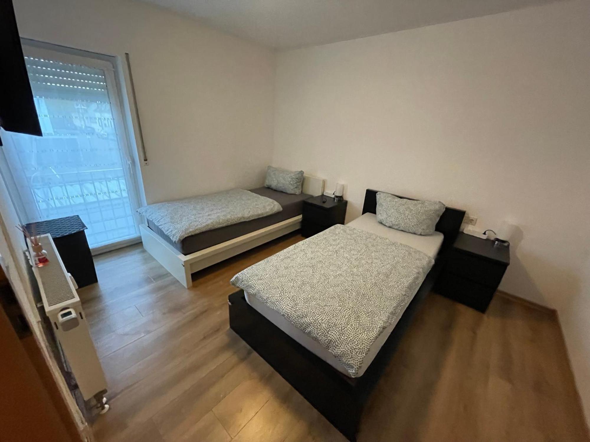 Ferienwohnung Mit 2 Zimmer, Kueche, Bad, In Saarbruecken Saarbrücken Exterior foto